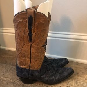 Beautiful womens Black Jack boots!